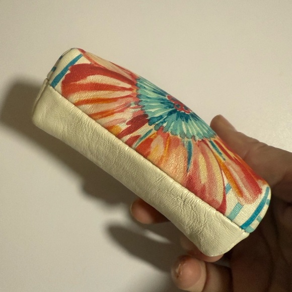 Brighton Flutter Water Garden Coin change Purse wallet – Retired & Rare - Picture 5 of 7